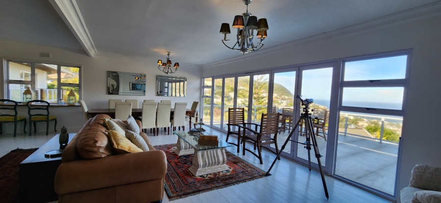 To Let 4 Bedroom Property for Rent in Glencairn Heights Western Cape